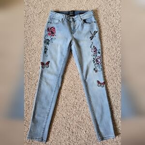 Earl Jeans Size 8 Light Wash Embroidered Floral Butterfly Skinny Jeans Y2K